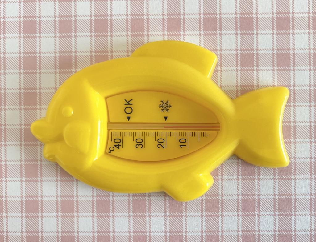 Thermomètre de bain en forme de poisson jaune, Kinderen en Baby's, Badjes en Verzorging, Gebruikt, Overige typen, Overige merken