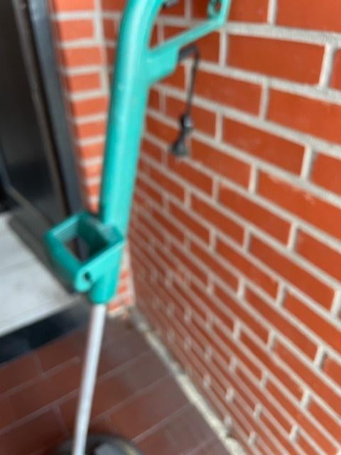 Kantenmaaier/grastrimmer BOSCH, Ophalen