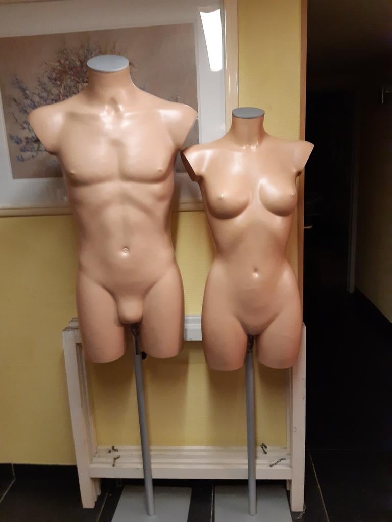 Mannequins homme/femme, Enlèvement ou Envoi, Comme neuf