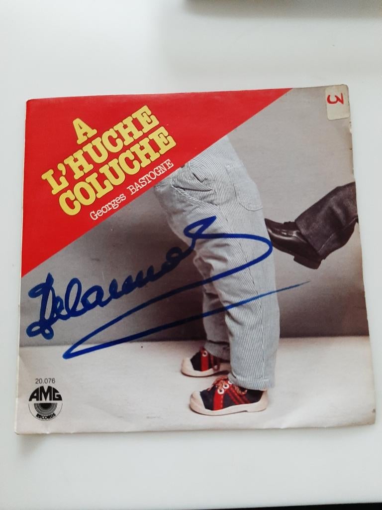 Vinyl 45trs- Georges bastogne- à l'huche coluche( wallon), Ophalen of Verzenden, Gebruikt