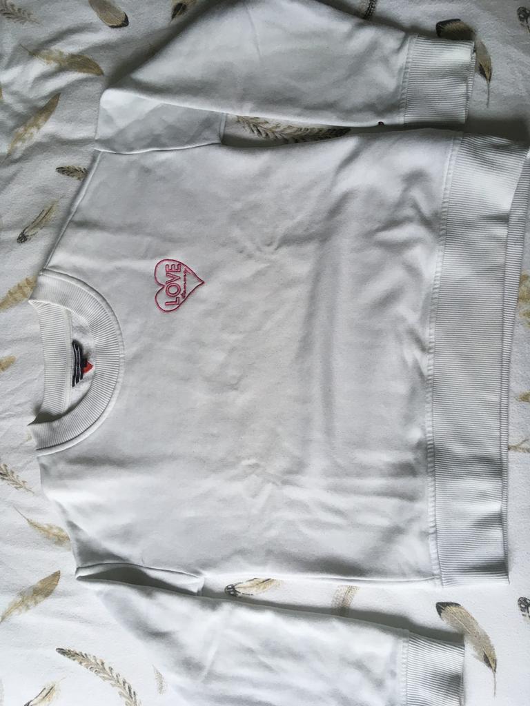 Trui Tommy Hilfiger meisje wit maat XS, Kinderen en Baby's, Ophalen, Zo goed als nieuw