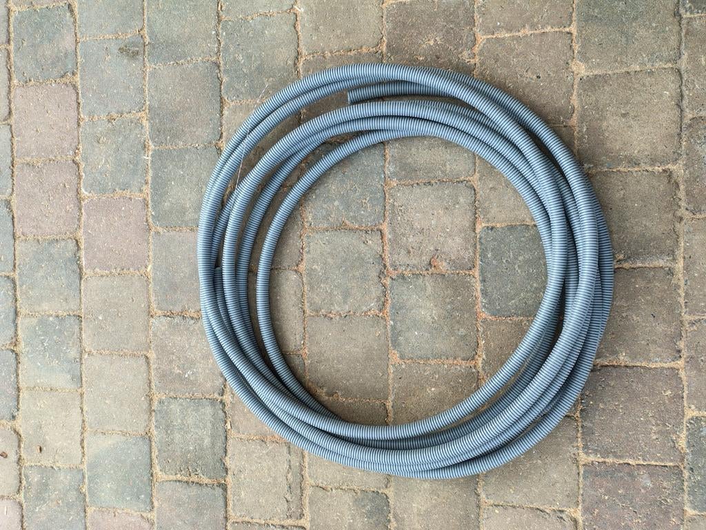 Flex buizen voor elektriciteit, Doe-het-zelf en Bouw, Ophalen