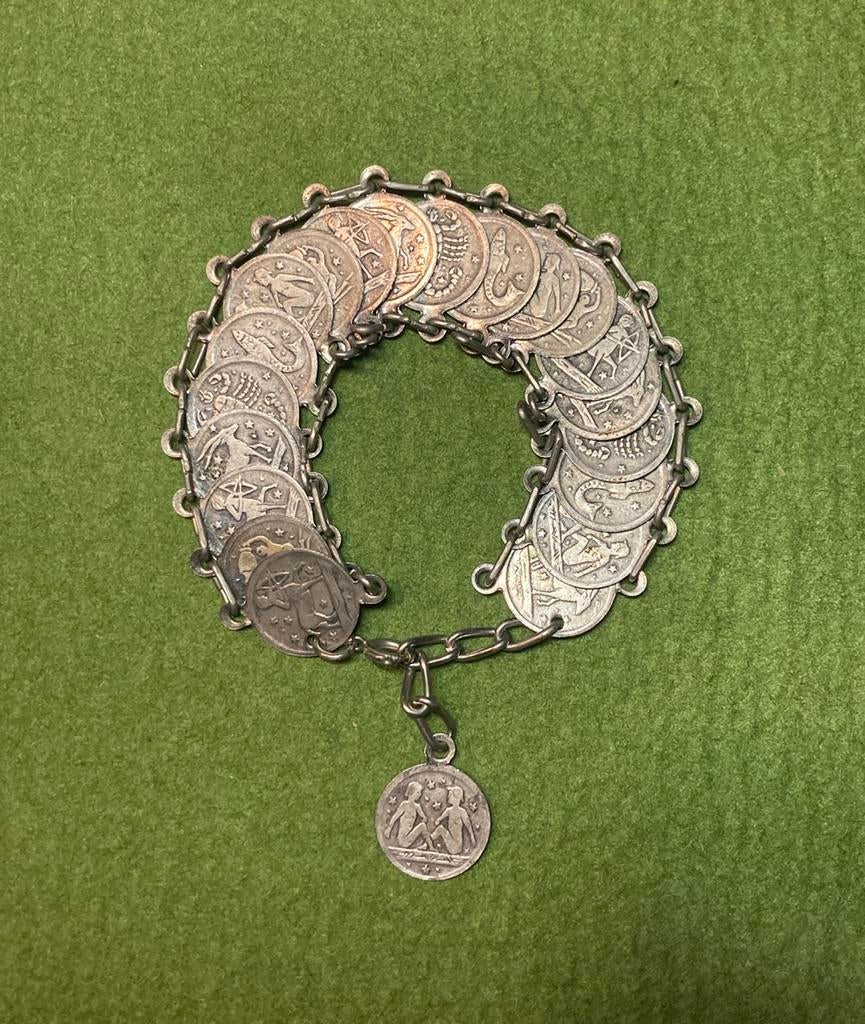 Bracelet à monnaie vintage, Bijoux, Sacs & Beauté, Bijoux anciens, Enlèvement ou Envoi, Autres matériaux, Bracelet