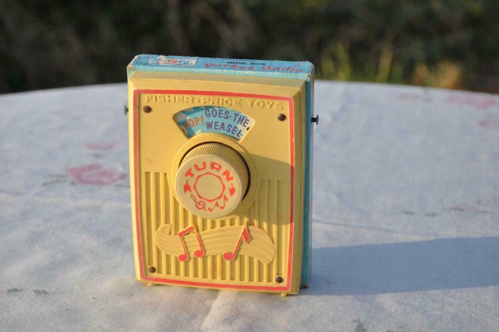 ancienne boite a musique fisher price toys 1964, Antiquités & Art, Antiquités | Jouets, Enlèvement ou Envoi