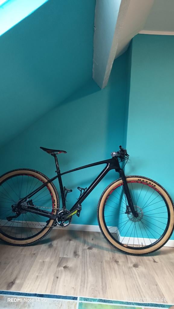 Carbon MTB moet snel weg!, Ophalen