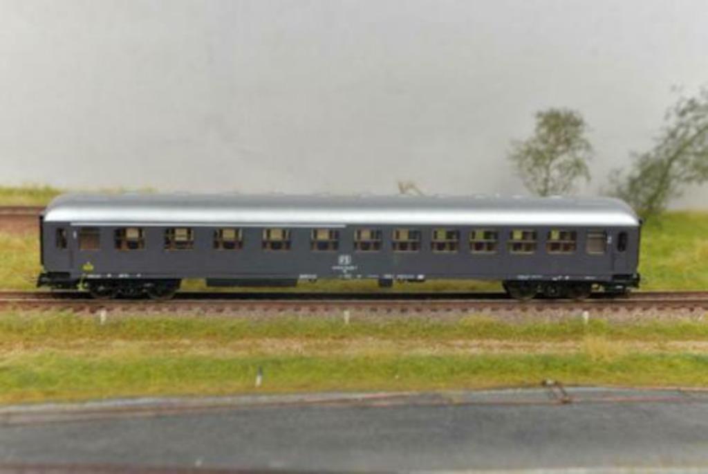 ROCO 44436 voiture voyageur 1/2cl FS ép. IV éch. 1/100 ho dc, Neuf, Enlèvement ou Envoi, Wagon, Roco