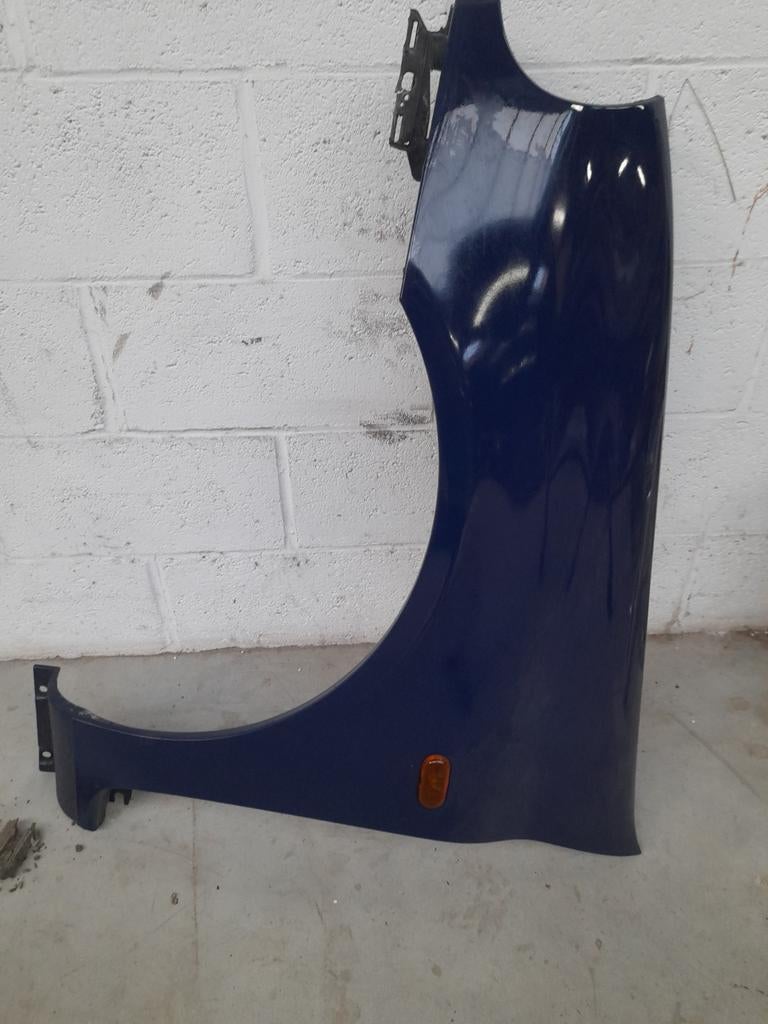 RENAULT CLIO 2 PHASE 1 1997/2000 VOORVLEUGELS, Ophalen, Gebruikt, Renault, Voor
