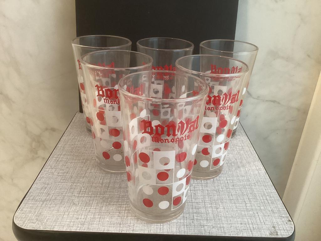 Zes oude glazen van Bonval monopole., Verzamelen, Glas en Drinkglazen, Ophalen of Verzenden, Zo goed als nieuw