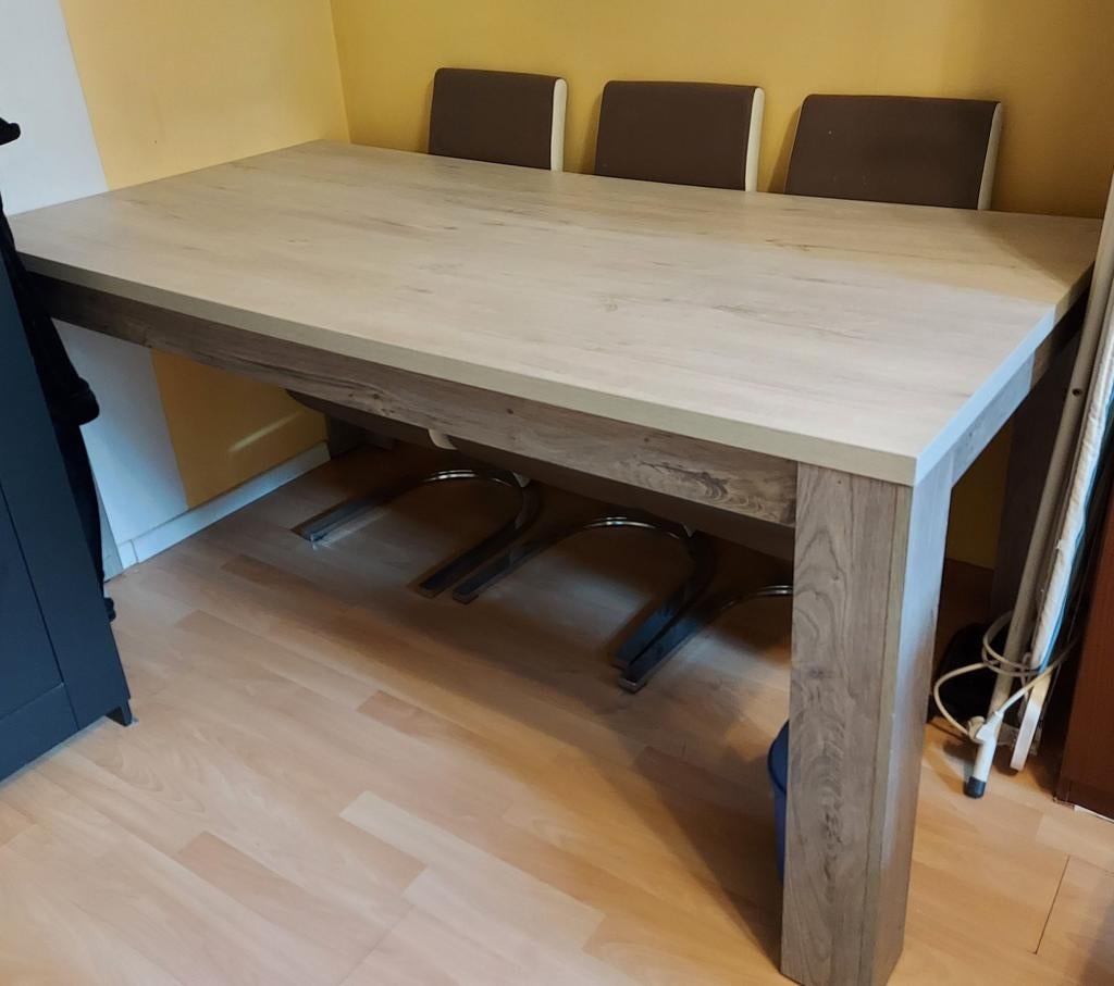 table + 4 chaises, Enlèvement, Comme neuf