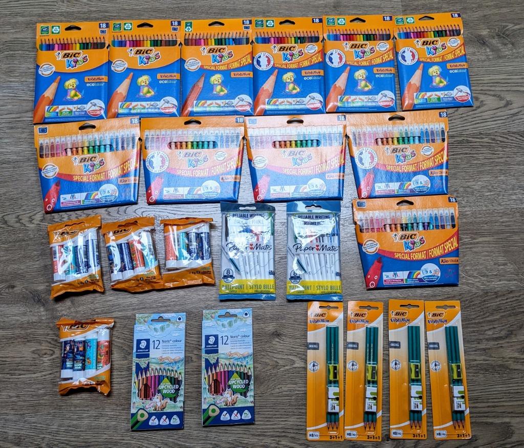 Gros lot de crayons, marqueurs etc, Hobby & Loisirs créatifs, Enlèvement ou Envoi, Neuf