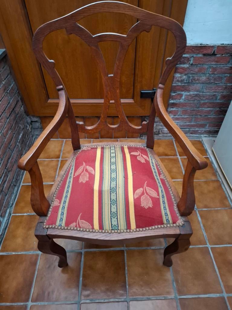 Ancienne chaise, Enlèvement