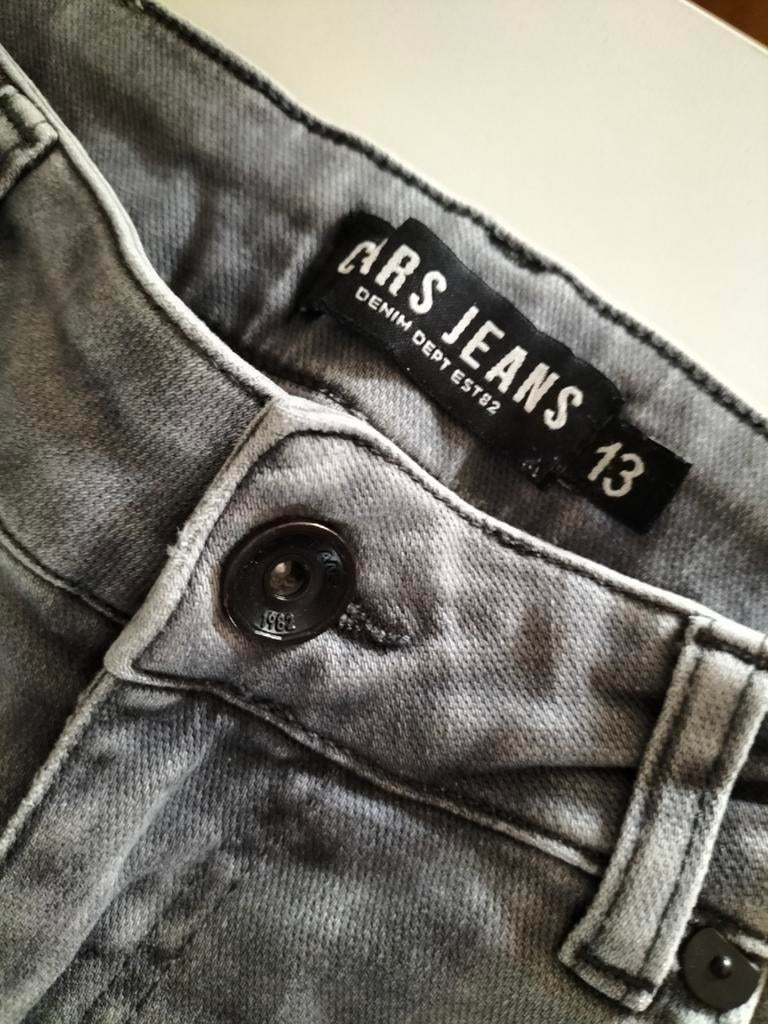 LOT DE 2 JEANS NEUFS !!! 15€, Enlèvement, Neuf, Garçon, Pantalon