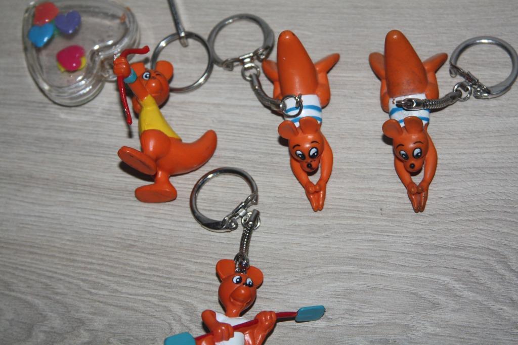 4 Oude Walibi sleutelhangers , sport promotie, Collections, Porte-clés, Utilisé, Sport, Enlèvement ou Envoi