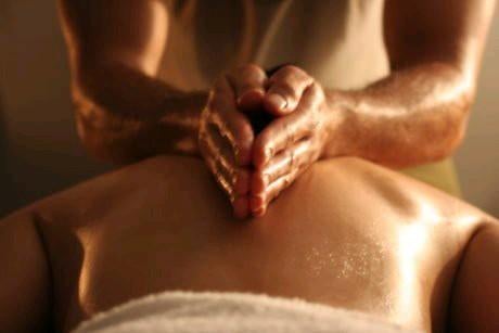 Lomi Lomi massage - tempel stijl