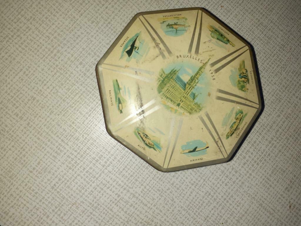 7 vintage en recentere blikken dozen, Enlèvement ou Envoi, Utilisé, Douwe Egberts