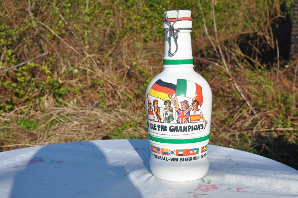 bouteille coupe du monde football 1990, Collections, Enlèvement ou Envoi, Utilisé, Autres types