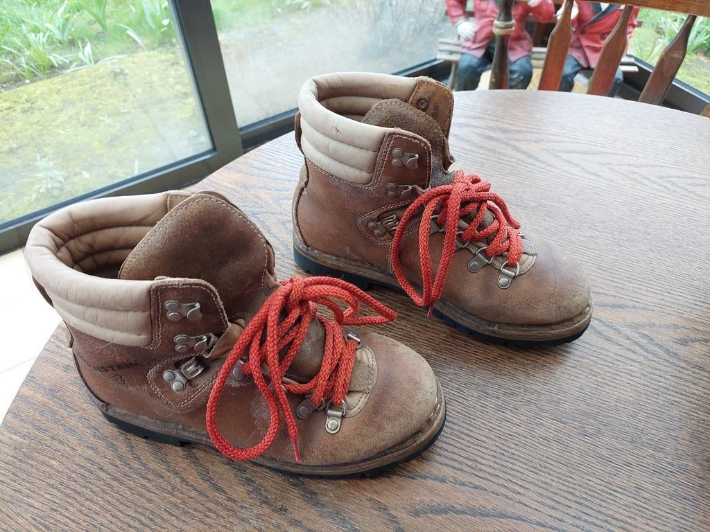 Stoere lederen bergbotinnen maat 40, Enlèvement ou Envoi, Utilisé, Chaussures