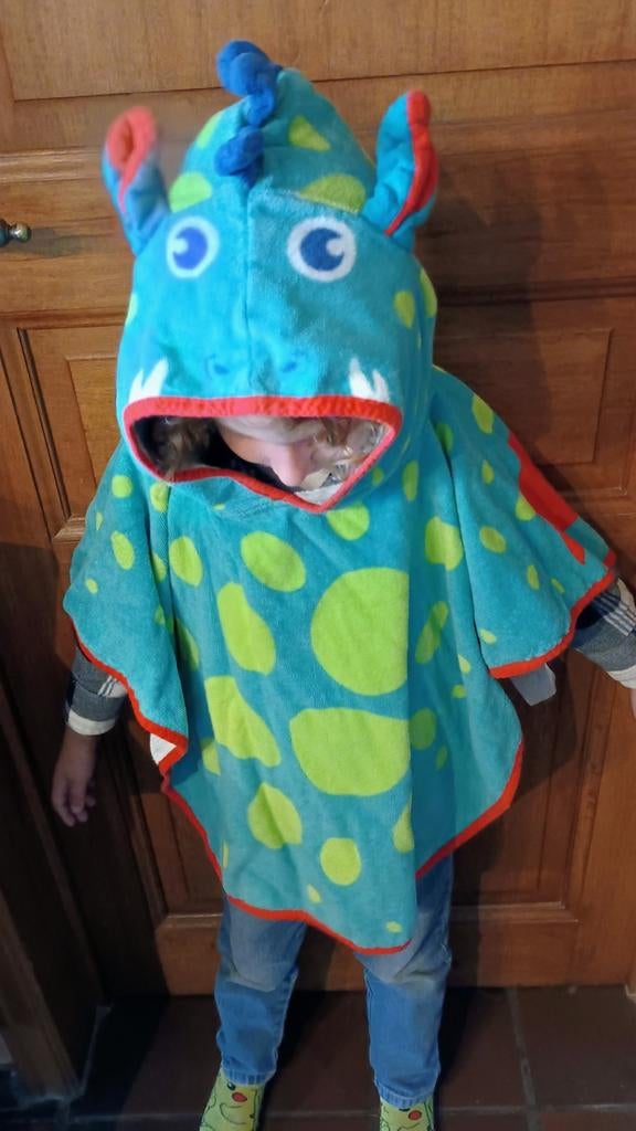 Ensemble de 2 essuies de bain enfant 3-4 ans, Enfants & Bébés, Costumes de carnaval & Déguisements, Utilisé, Enlèvement ou Envoi