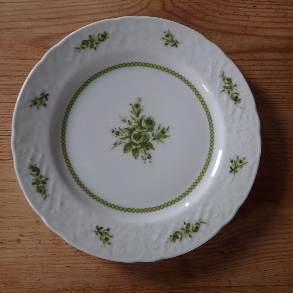 Assiette en porcelaine Schumann Arzberg, Antiquités & Art, Enlèvement ou Envoi