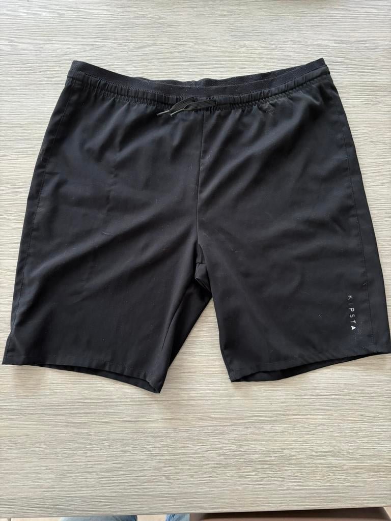 Sportshort zwart - maat 164/176, Gebruikt, Jongen of Meisje, Kipsta, Sport- of Zwemkleding