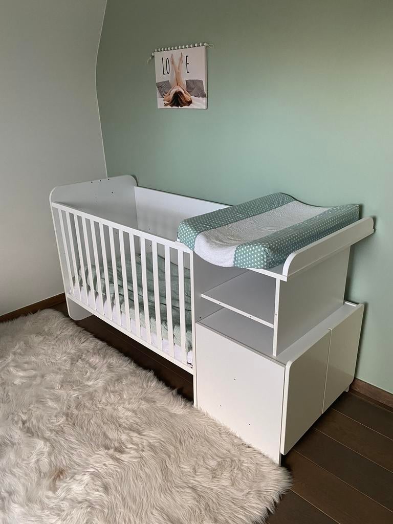 Kinderbed 3 leeftijden (doorgroeibed), Ophalen, Zo goed als nieuw