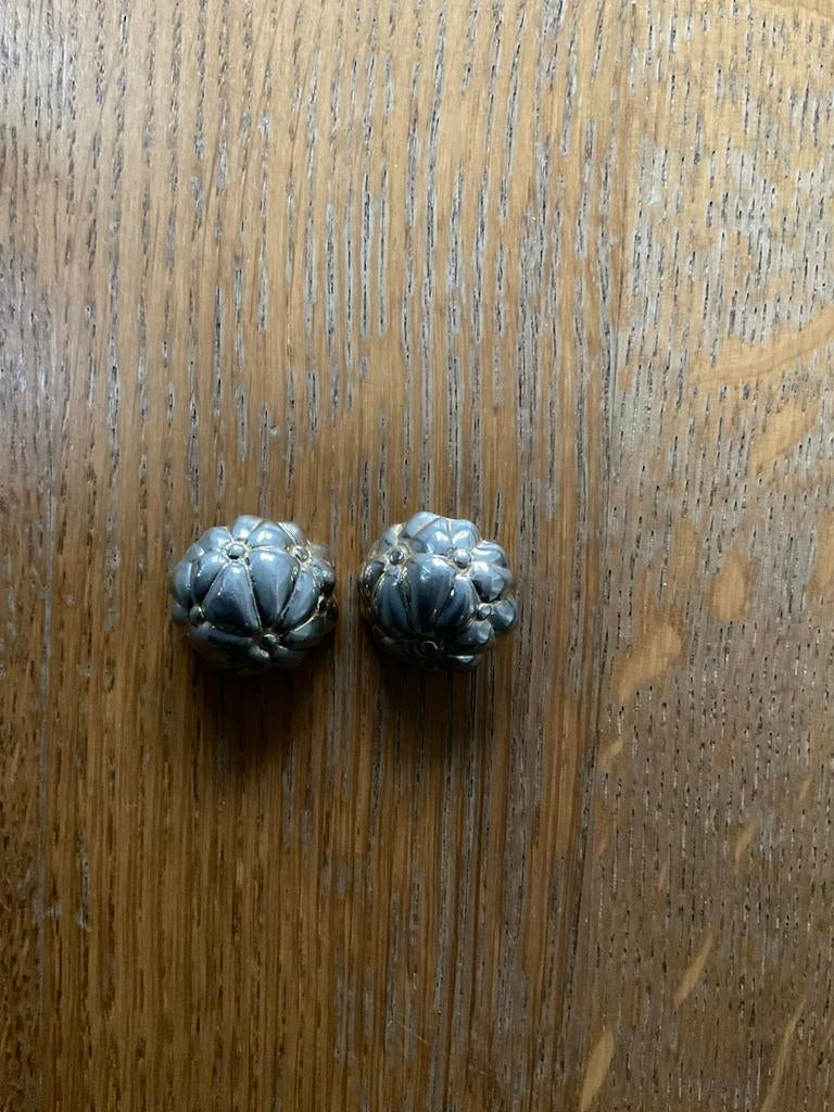 Boucles d'oreilles vintage à motif floral, Envoi, Comme neuf