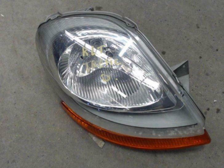 phare droit renault trafic  de 2002-2006 trafic  primestart, Gebruikt, Renault