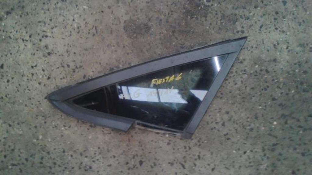 Déflecteur droit Ford Fiesta 6 2008-2012 LP/14411, Enlèvement, Utilisé, Ford