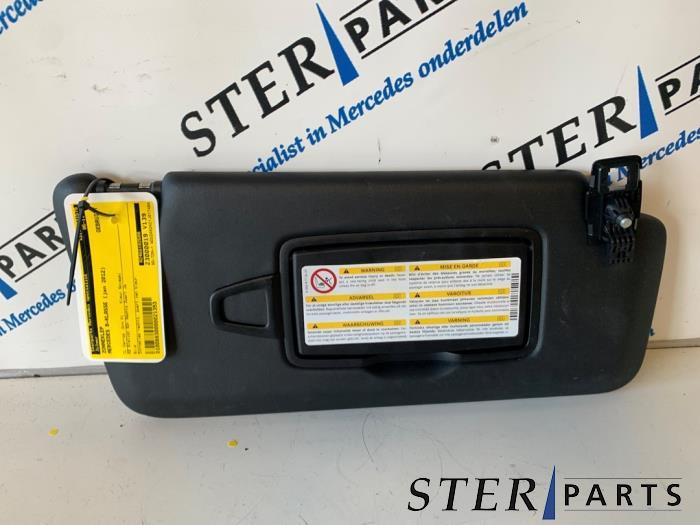 Zonneklep van een Mercedes B-Klasse, Gebruikt, -, Ophalen of Verzenden, -