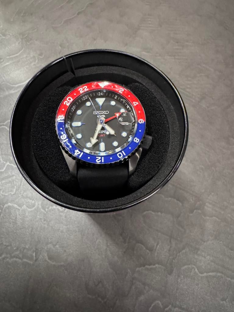 Montre Seiko Pepsi SSK047K1 neuve jamais portee, Enlèvement ou Envoi, Neuf