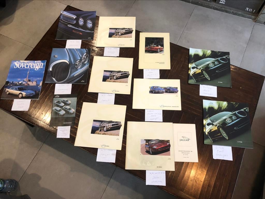 brochure catalogue jaguar Daimler xj xk xk8 s-type xj6, Ophalen, Gelezen