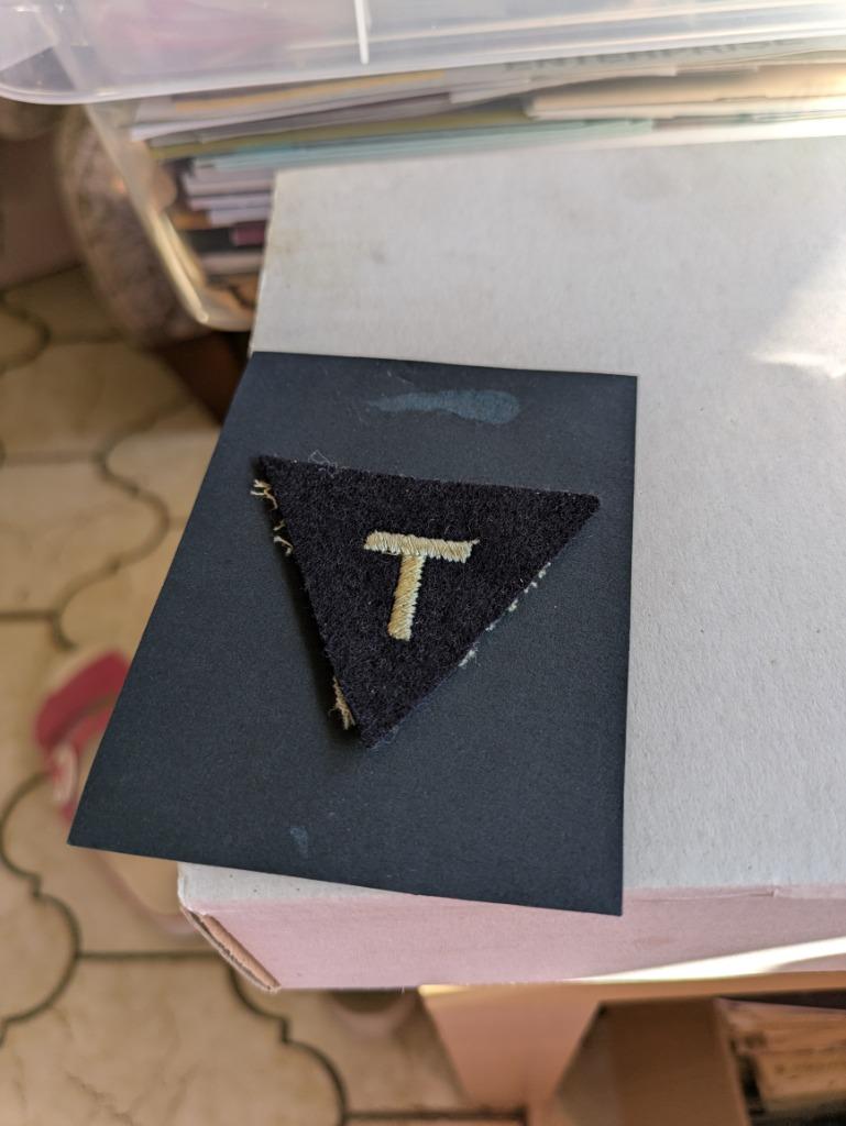 Technieker klas 4, Ophalen of Verzenden, Luchtmacht, Embleem of Badge