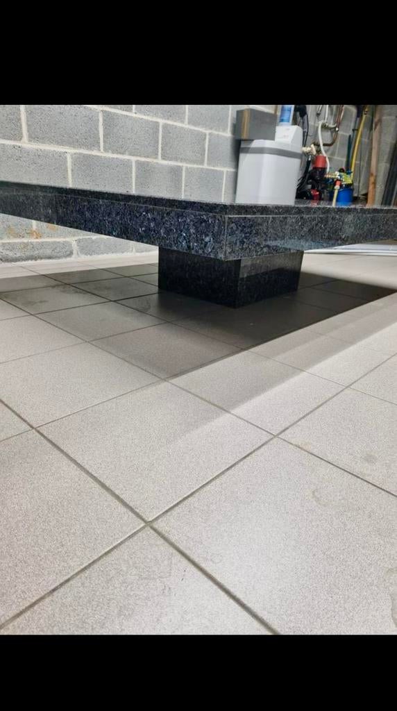 Prachtige granieten tafel, Huis en Inrichting, Tafels | Salontafels, Ophalen, Nieuw, Tijdloos