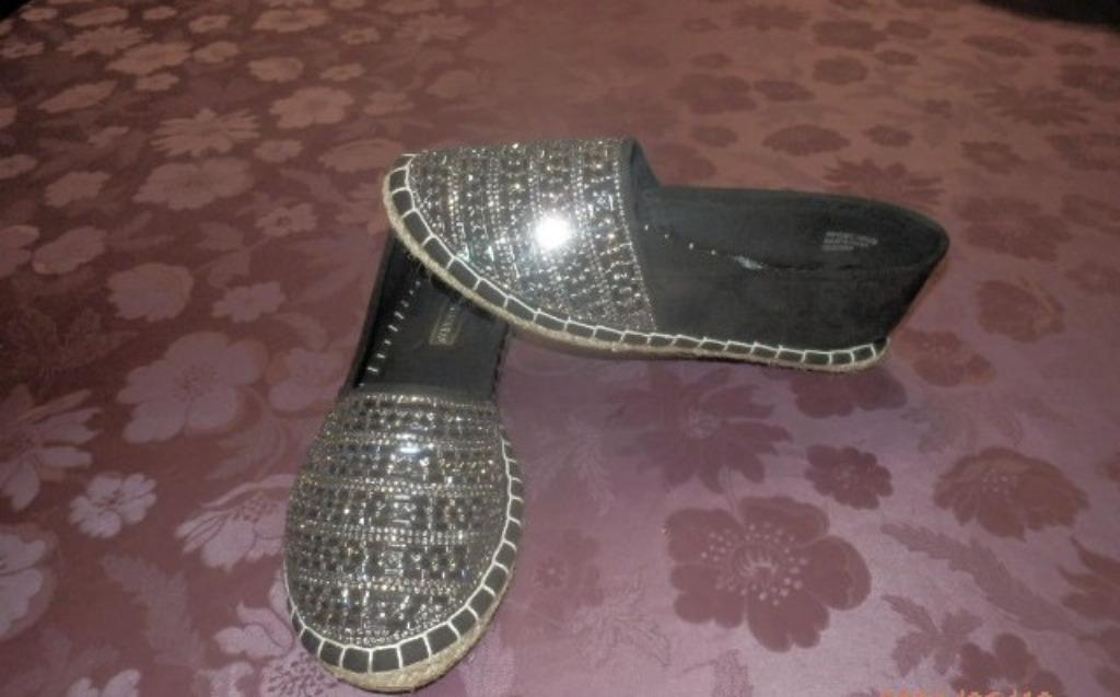 (43)- ballerines femme p.36,5 noirs argentées - primark -, Enlèvement ou Envoi, Primark, Comme neuf, Ballerines