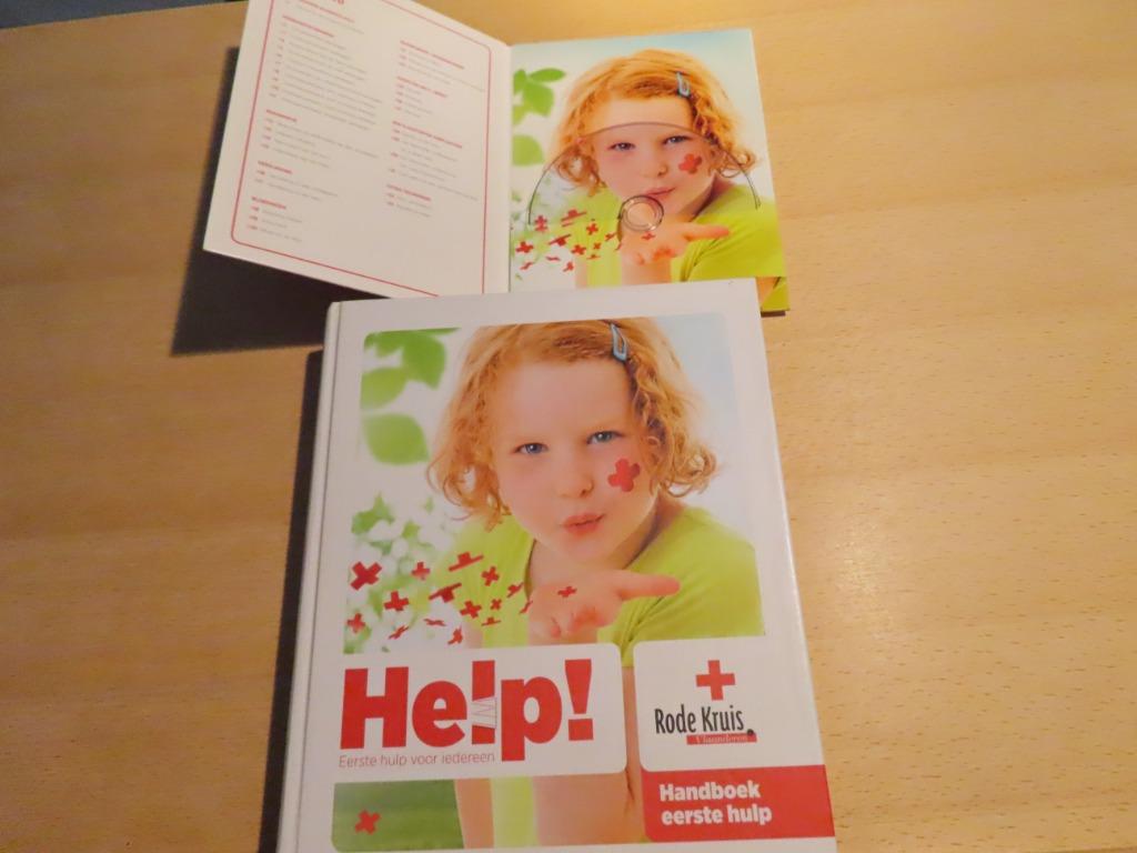 NIEUW : Help !  Eerste hulp voor iedereen -  Rode Kruis  Vla, Boeken, Niet van toepassing, Ophalen of Verzenden, Alpha, Nieuw