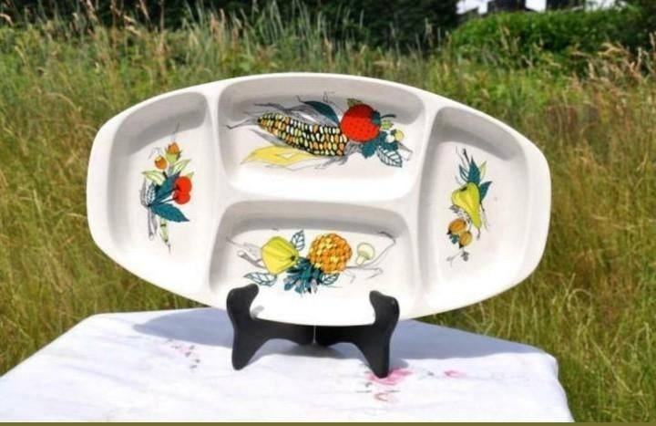 plat 4 compartiments villeroy et boch vintage, Antiquités & Art, Antiquités | Céramique & Poterie, Enlèvement ou Envoi