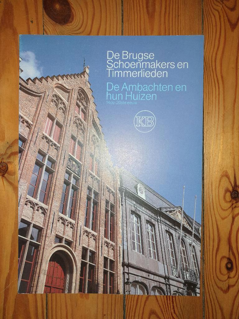 boek de Brugse schoenmakers en Timmerlieden De ambachten ..., Ophalen of Verzenden, Gelezen, Marechal