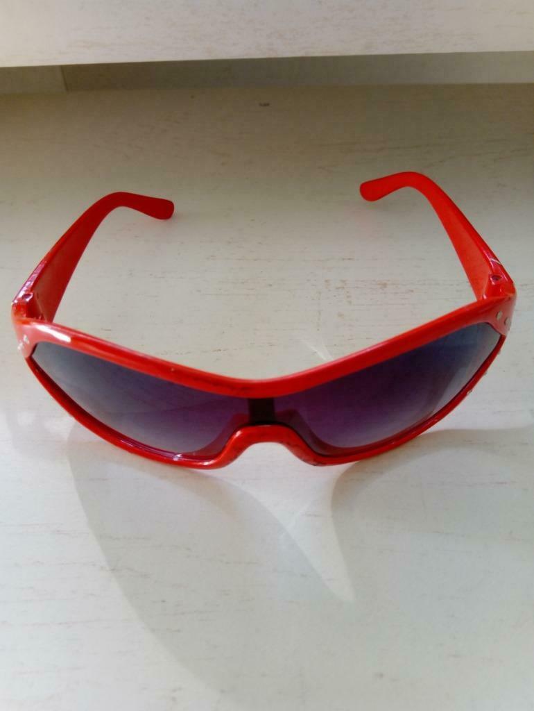 Lunettes de soleil rouge enfant, Enfants & Bébés, Enlèvement ou Envoi, Utilisé, Fille