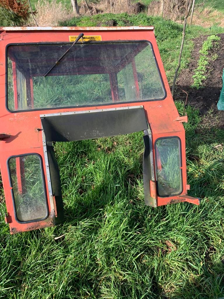 Tracteur Bril cabine +frontladerbak, Zakelijke goederen, Ophalen