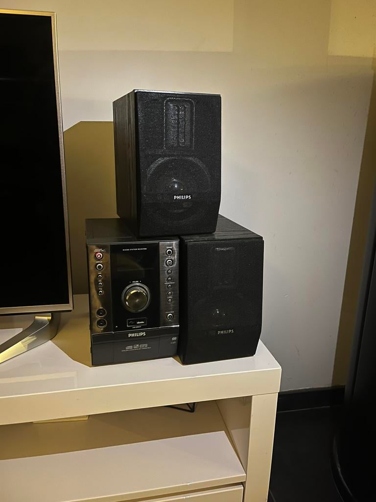 Radio van philips met boxen, Enlèvement, Comme neuf, Philips