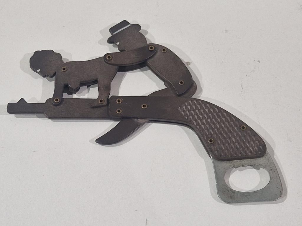 Erotische bakeliet flesopener,  totale lengte 18 cm , retro, Ophalen of Verzenden