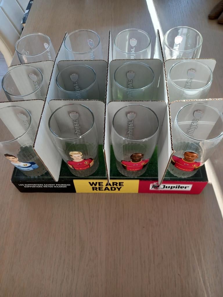 Bierglazen, Ophalen