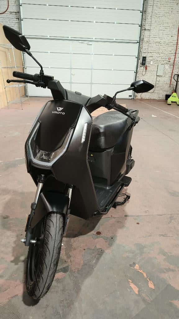 Vmoto Citi L1e 50cc équivalent — Noir — 50 km — comme neuf, Neuf, Enlèvement ou Envoi, Classe B (45 km/h), Vmoto