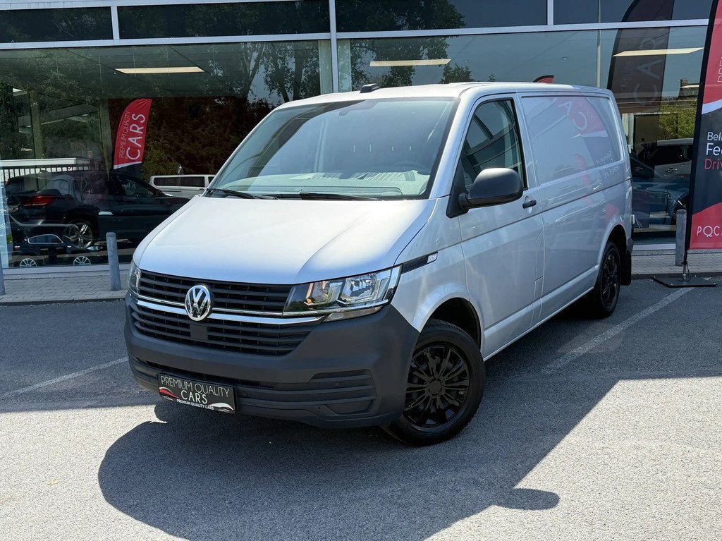 Volkswagen T6.1 Transporter AUTOMAAT / CARPLAY / CRUISECONTR, Automaat, Gebruikt, 4 cilinders, Volkswagen