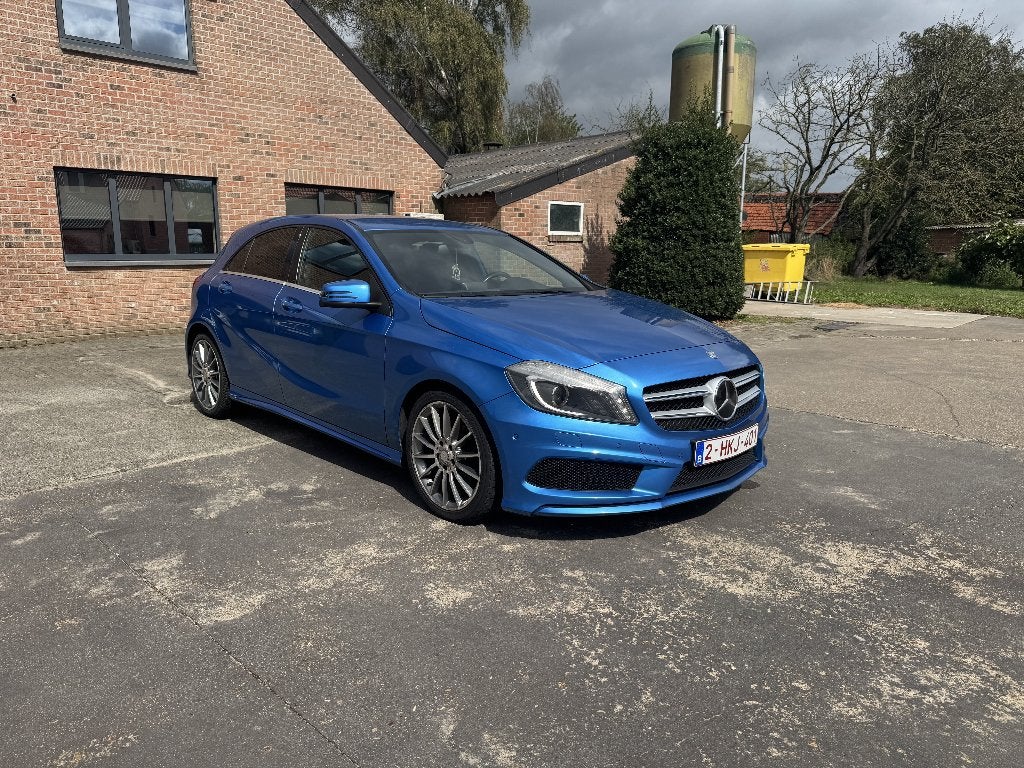mercedes A180 cdi, Autos, Achat, Entretenue par le concessionnaire, Noir, 5 portes