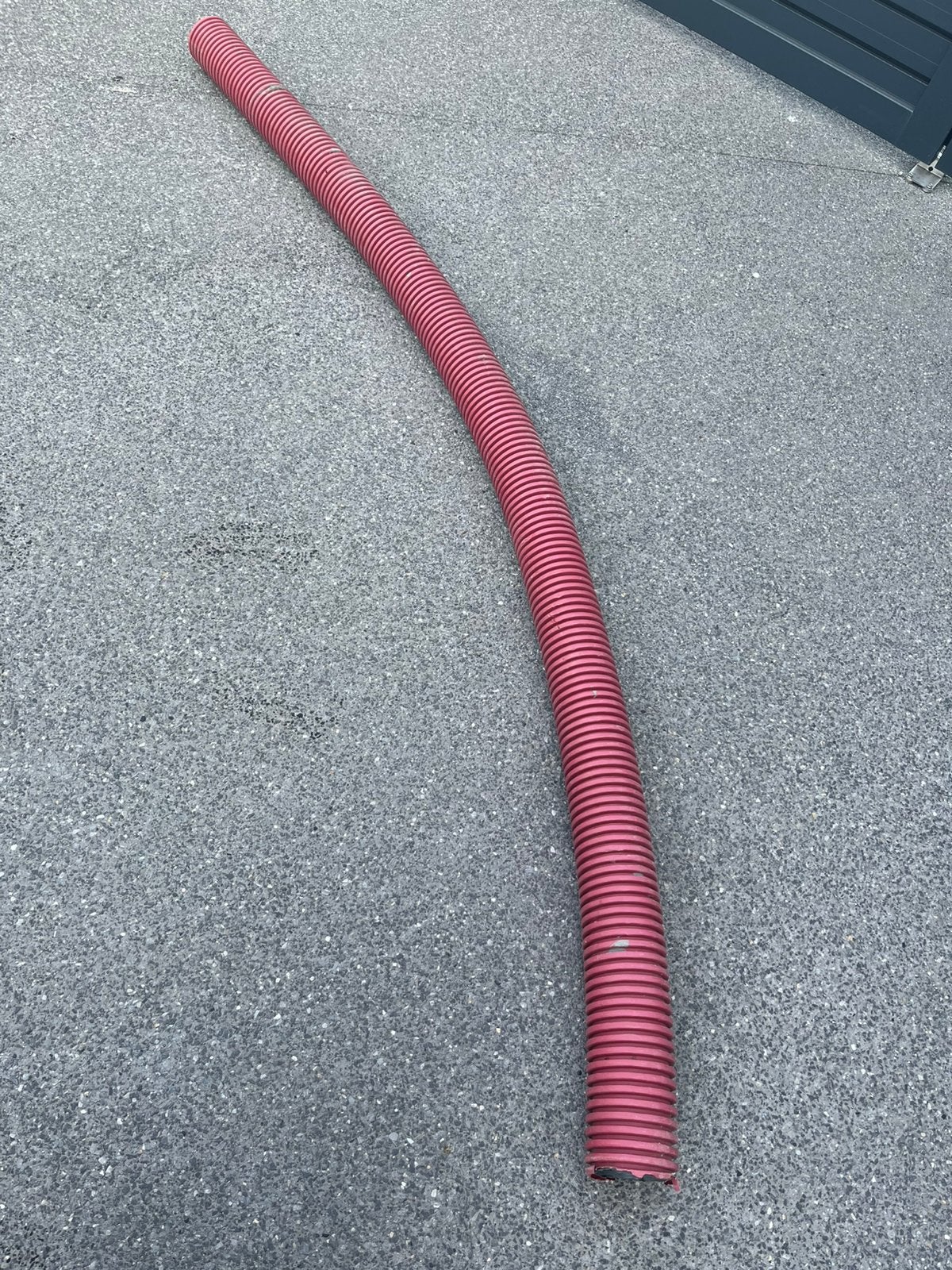 Gaine cable tuyau rouge diamètre 10, Bricolage & Construction, Enlèvement, Comme neuf