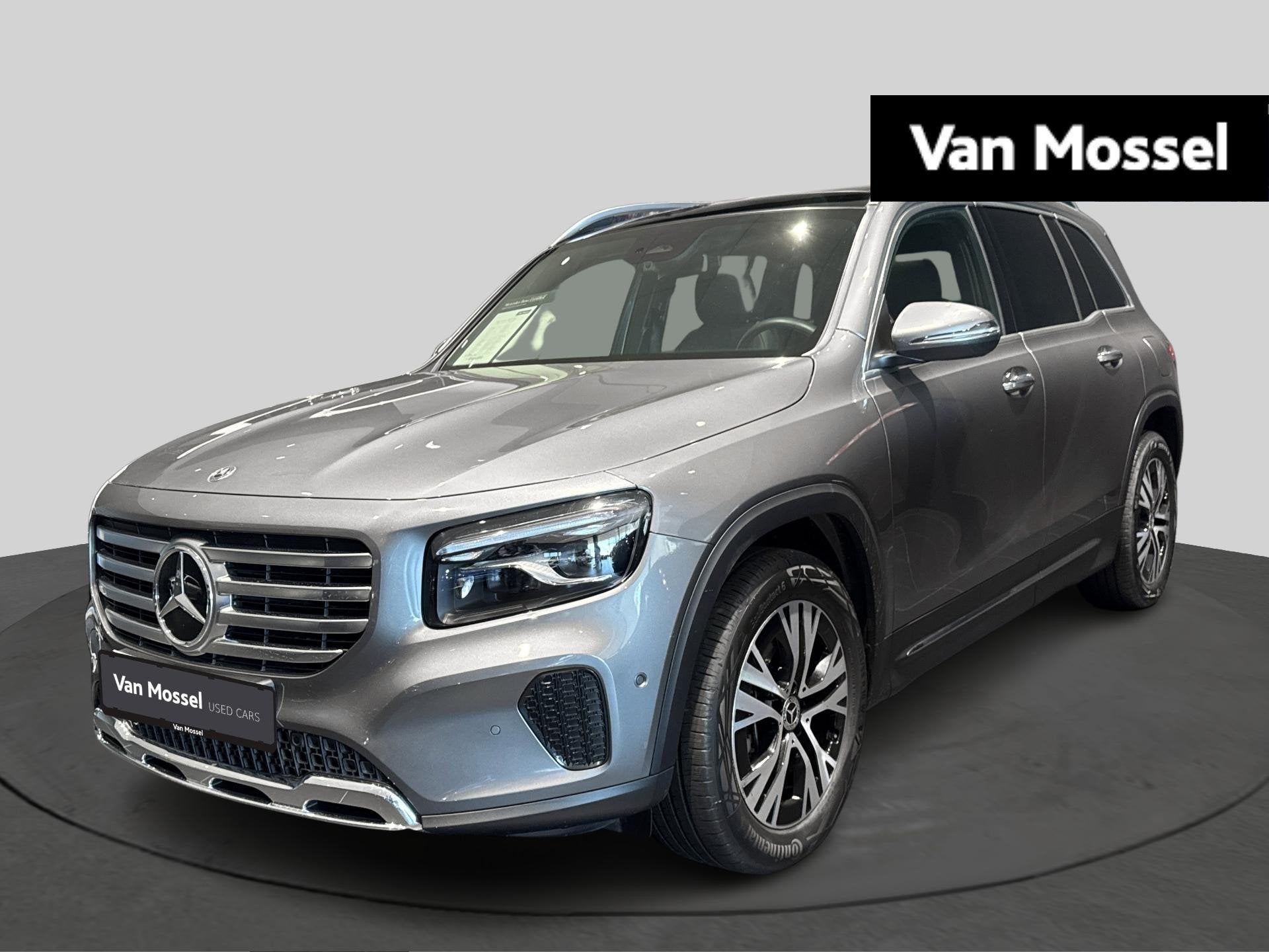 Mercedes-Benz GLB 200 Luxury Line + LEDER + PANO DAK + TREKH, Auto's, Zwart, 4 cilinders, LED verlichting, 120 kW