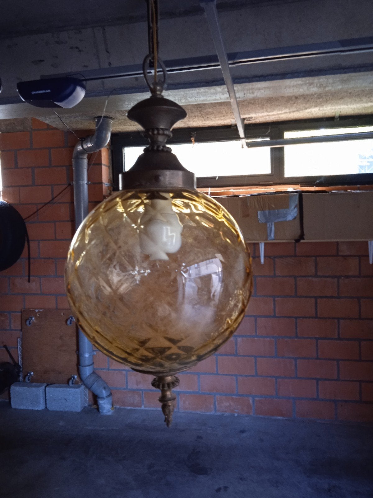 Antieke luster bolglas, Ophalen