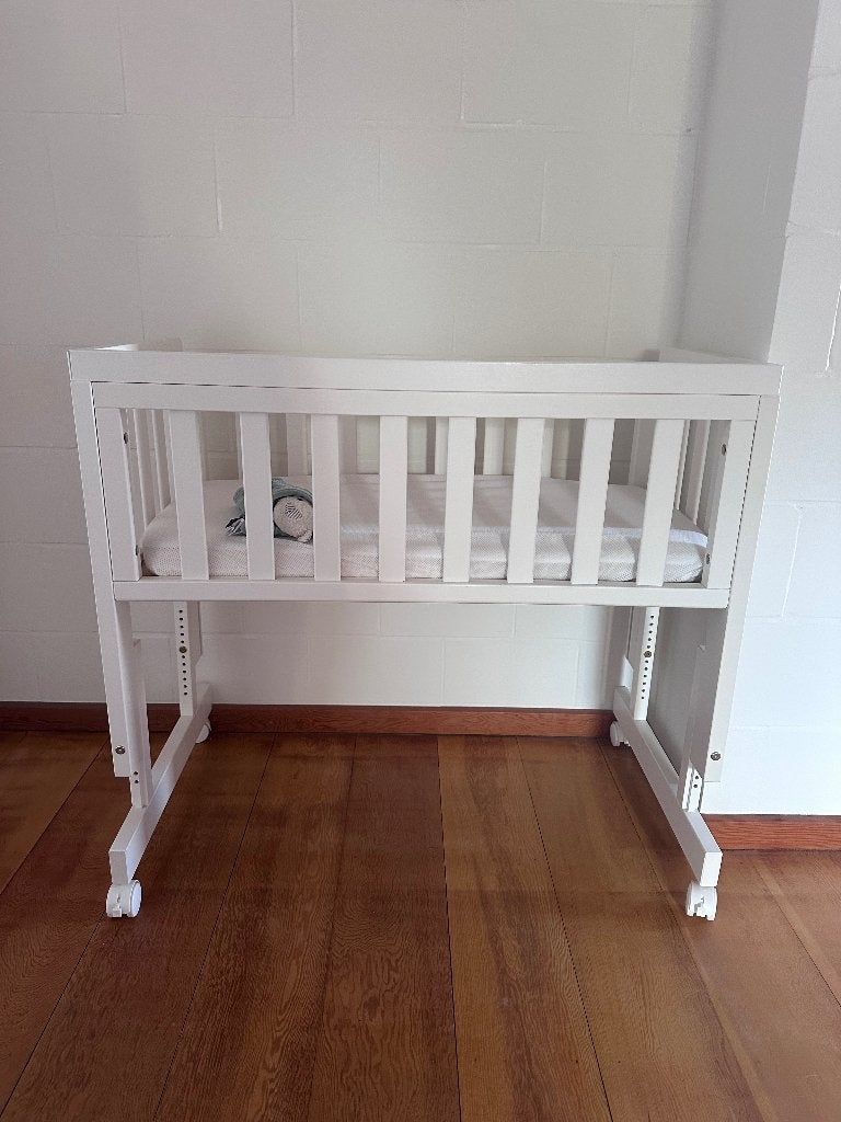 Berceau Cododo TROLL en bois blanc hyper complet, Enlèvement ou Envoi, Comme neuf, Berceau