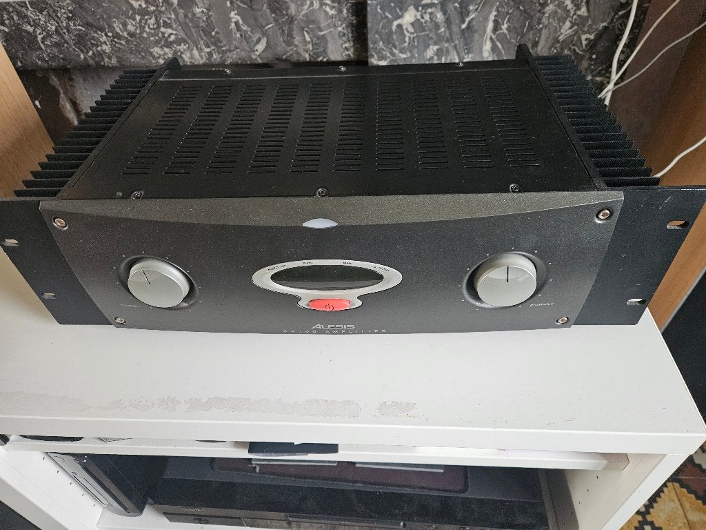 Alesis ra-500 volledig functioneel, Audio, Tv en Foto, Gebruikt, 120 watt of meer, Stereo, Ophalen